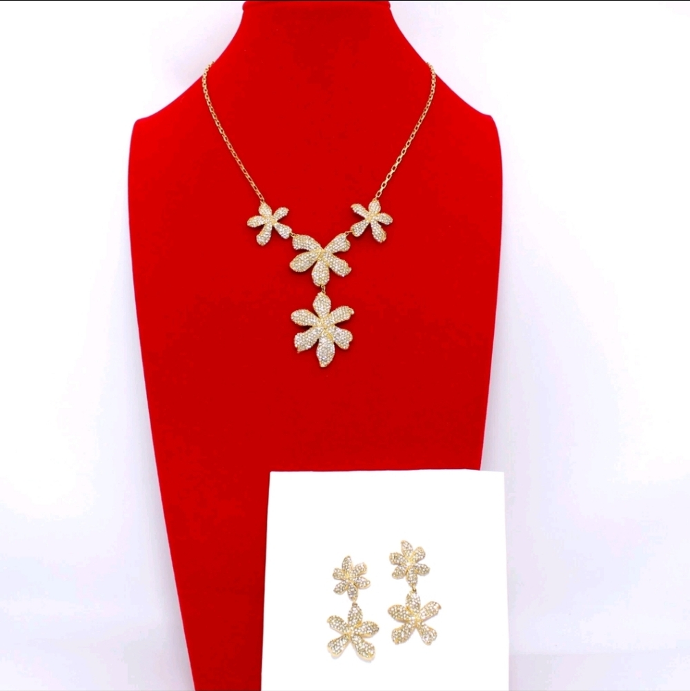 Vince Camuto Gold Blossom Necklace and Earring Set